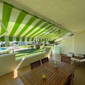Apartamento Con Porche, Piscina Y Pista De Pádel, Junto Al Campo De Golf, El Portil